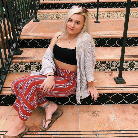 Meet your posher, Madison - Picture 7 of 7